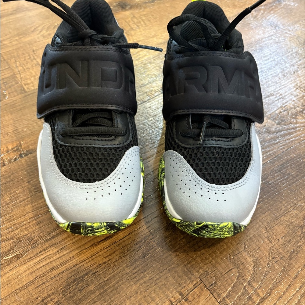 Under Armour Kids' Basketball Shoes - Size 2